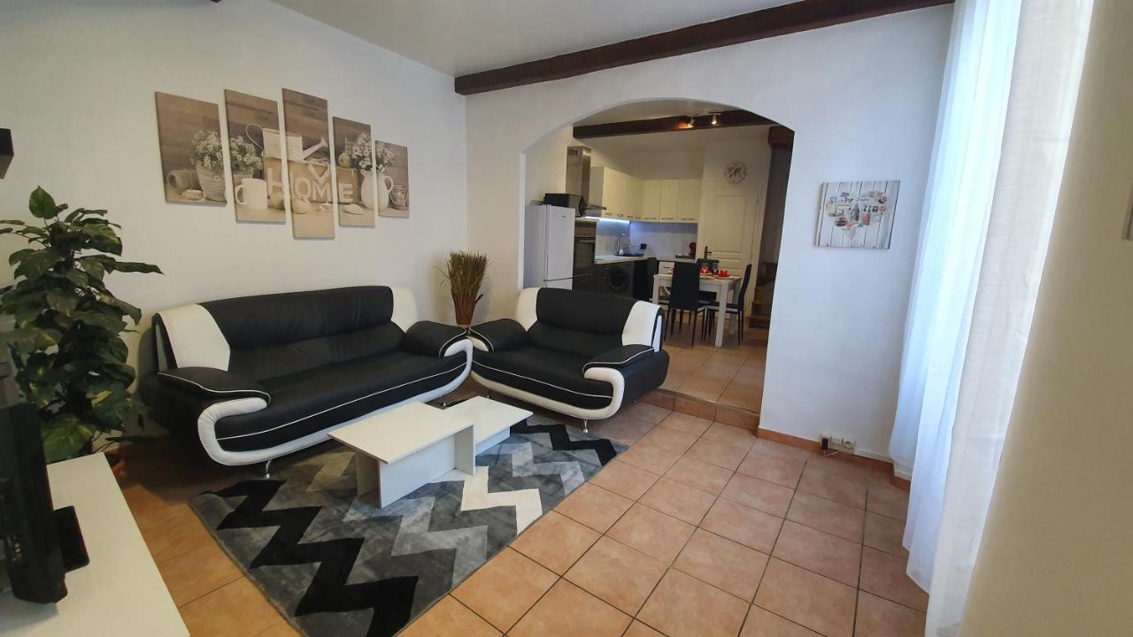 La Caverne De La Rose D'Or Apartment Orange  Exterior photo