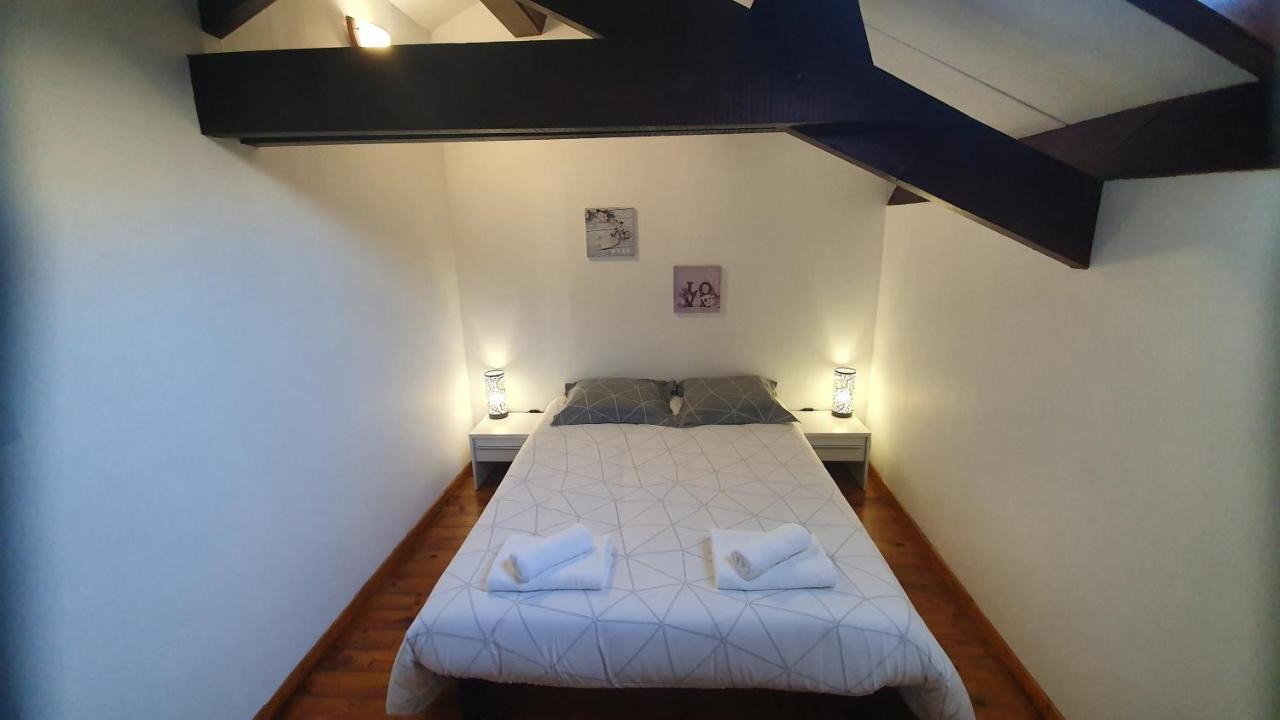 La Caverne De La Rose D'Or Apartment Orange  Exterior photo